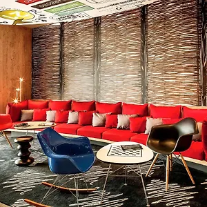 Ibis Macaé